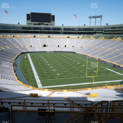 Lambeau Field - Section 440 S Seat View