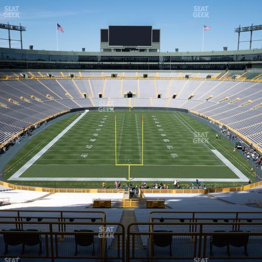 Lambeau Field - Section 450 S Seat View