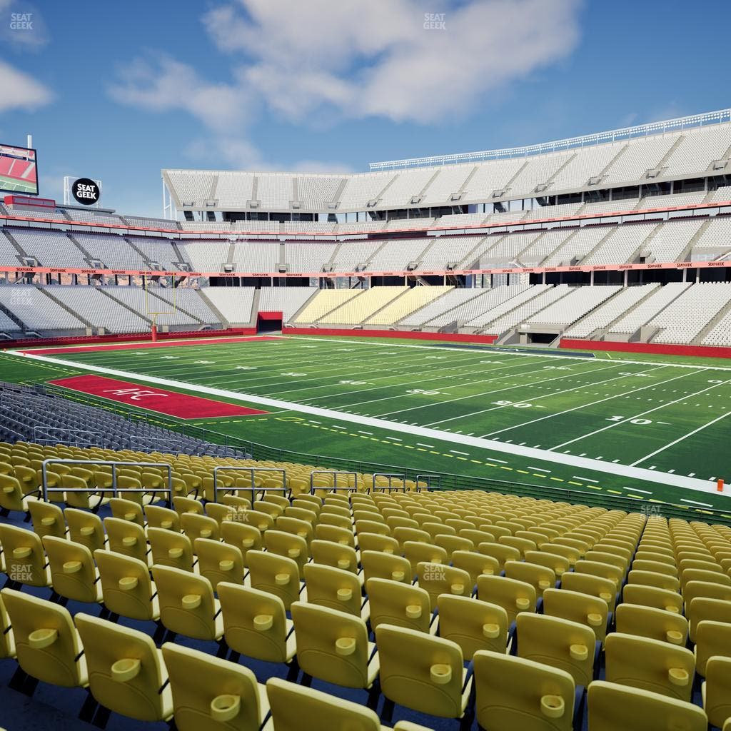 Levi's Stadium - Section Lower Level Sideline Seat View