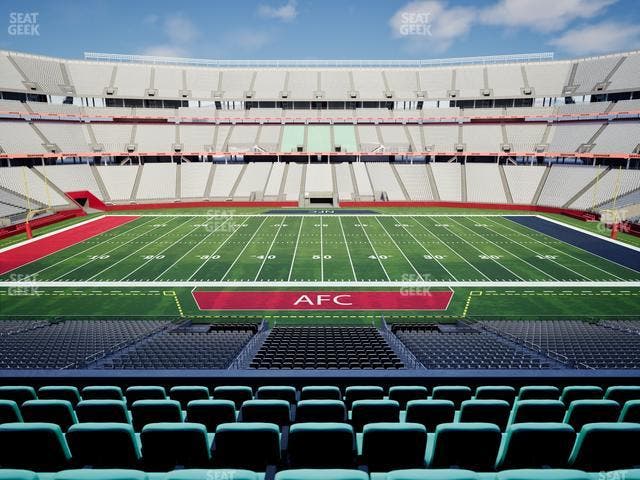Levi's Stadium - Section Mid Level Club Premium Seat View