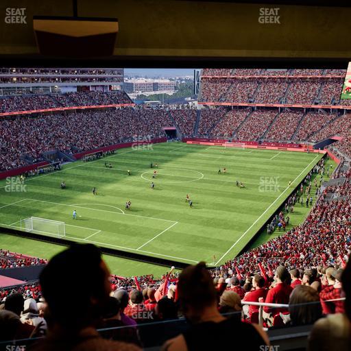 Levi's Stadium - Section Resort Suite 32 Seat View