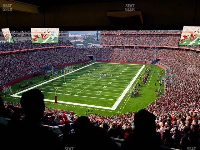 Levi's Stadium - Section Resort Suite 35 Seat View Levi's Stadium - Section Resort Suite 35 Seat View