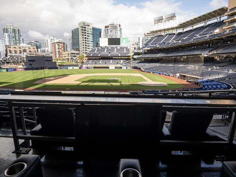 Premium club image 2