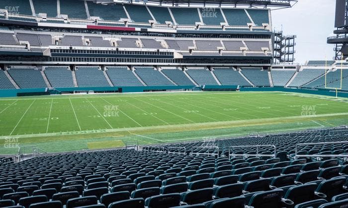 Lincoln Financial Field - Section 117 Seat View