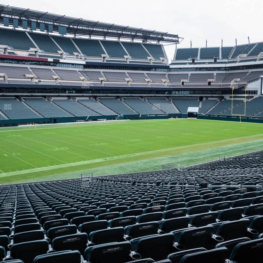 Lincoln Financial Field - Section 135 Seat View
