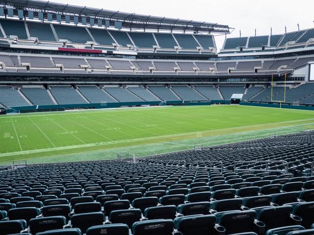 Lincoln Financial Field - Section 136 Seat View