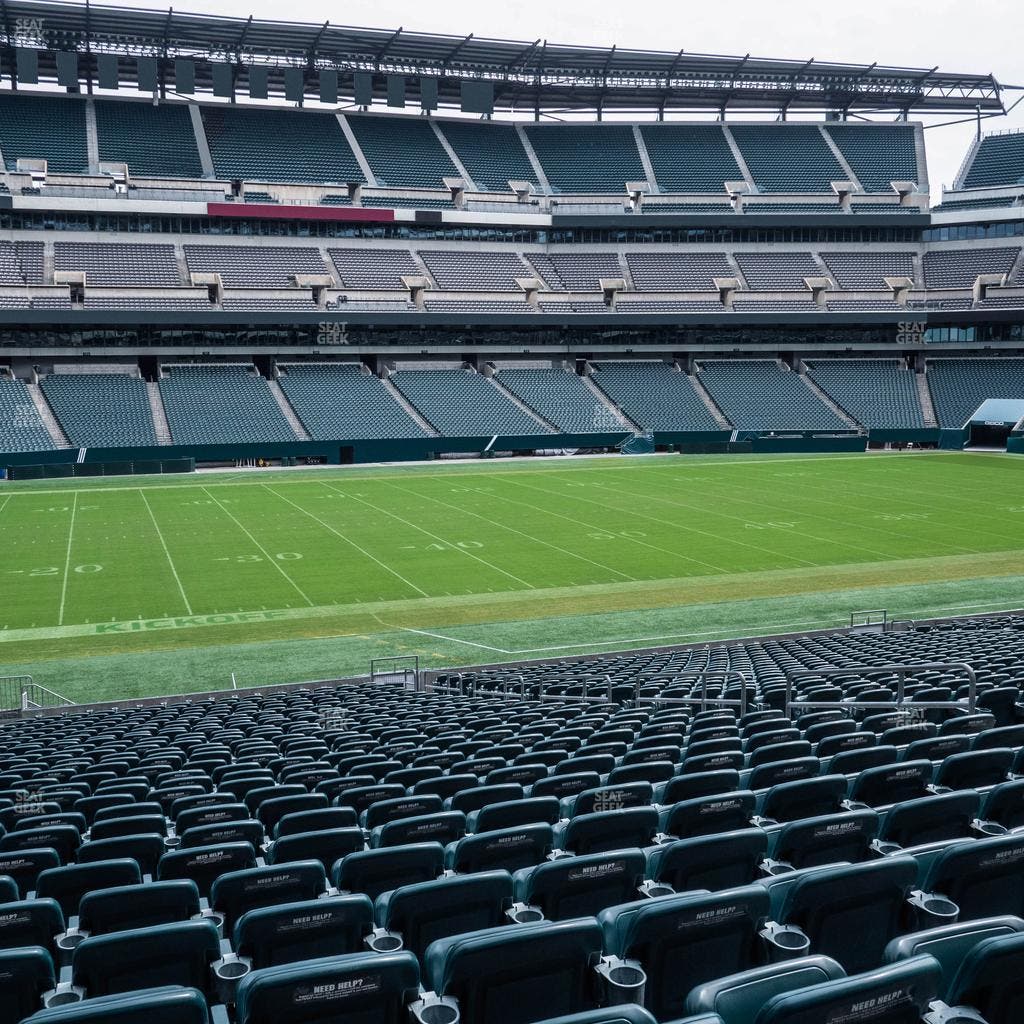 Lincoln Financial Field - Section 137 Seat View