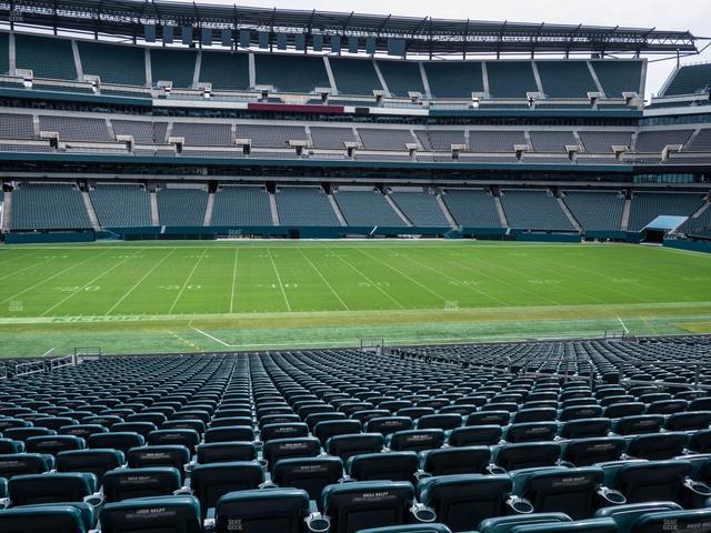 Lincoln Financial Field - Section 138 Seat View