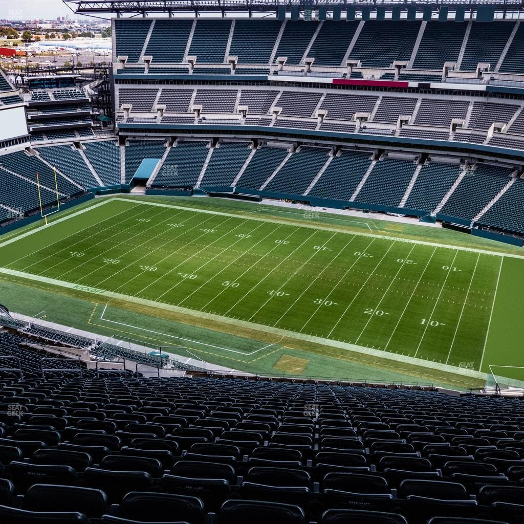 Lincoln Financial Field - Section 204 Seat View