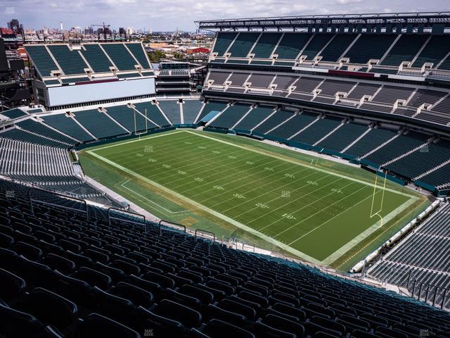 Lincoln Financial Field - Section 207 Seat View