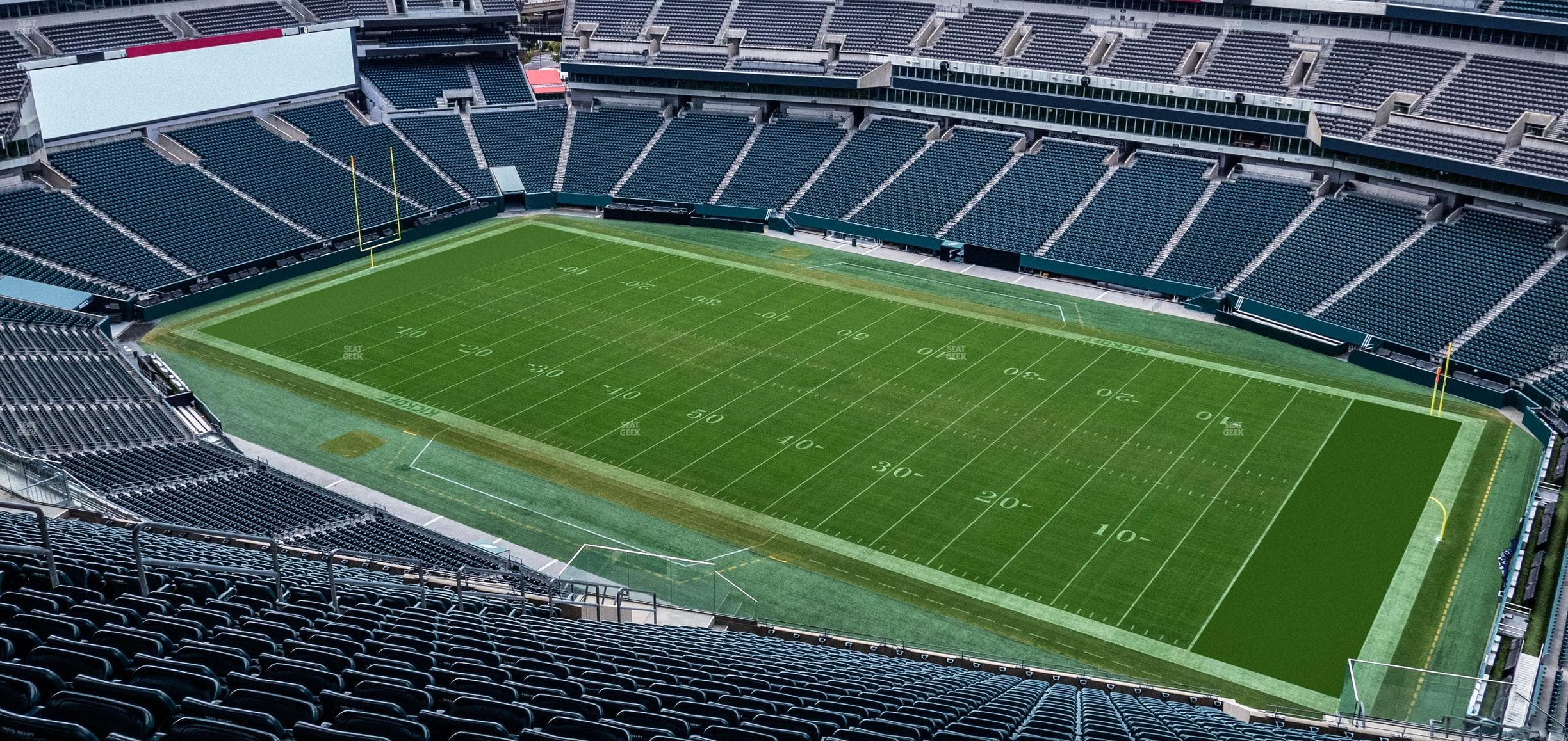 Lincoln Financial Field - Section Club Suite 109 Seat View