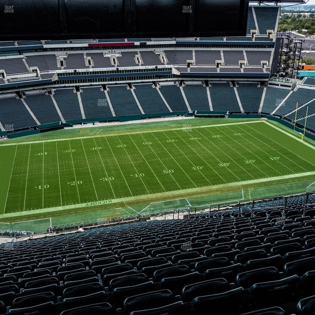 Lincoln Financial Field - Section Club Suite 124 Seat View