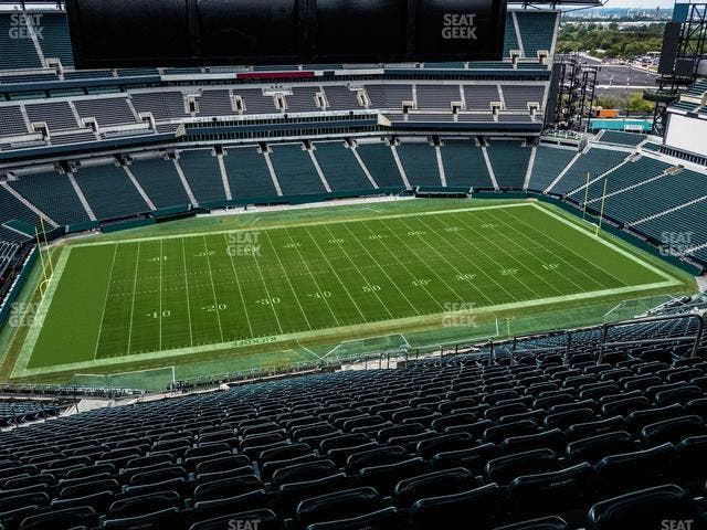 Lincoln Financial Field - Section Club Suite 124 Seat View