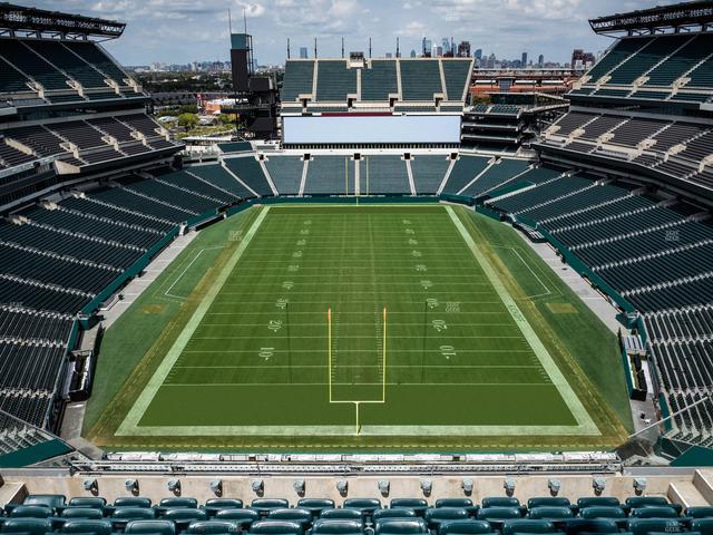 Lincoln Financial Field - Section Club Suite 152 Seat View