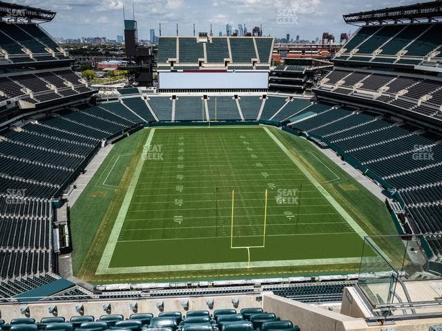 Lincoln Financial Field - Section Club Suite 154 Seat View