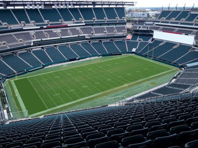 Lincoln Financial Field - Section Club Suite 169 Seat View