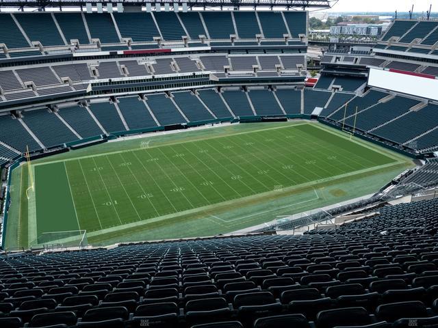 Lincoln Financial Field - Section Club Suite 171 Seat View