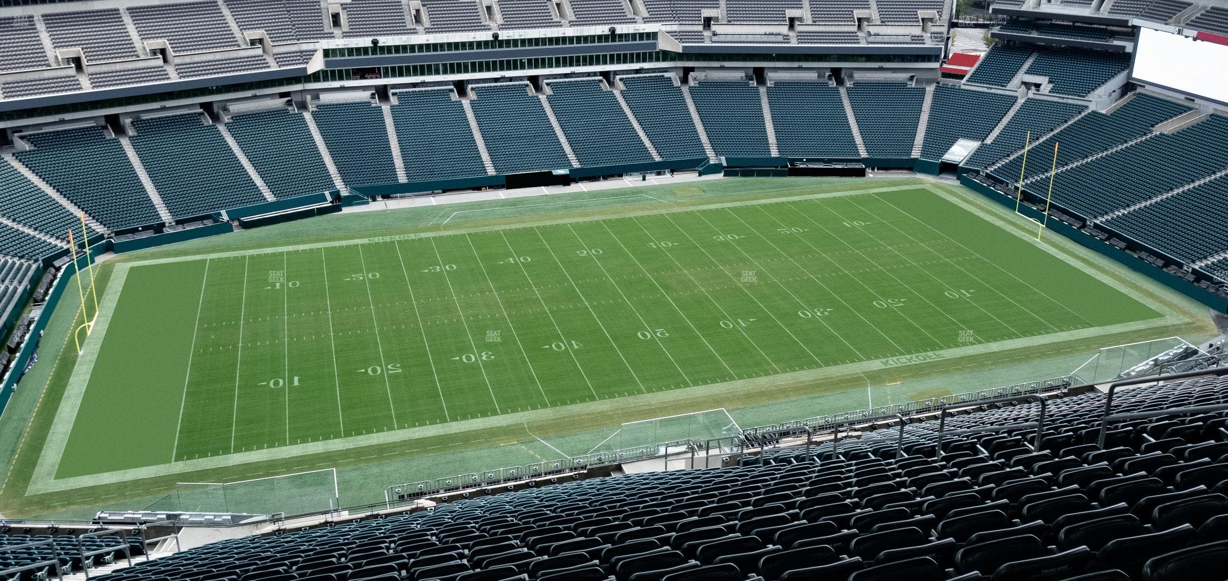 Lincoln Financial Field - Section Club Suite 173 Seat View