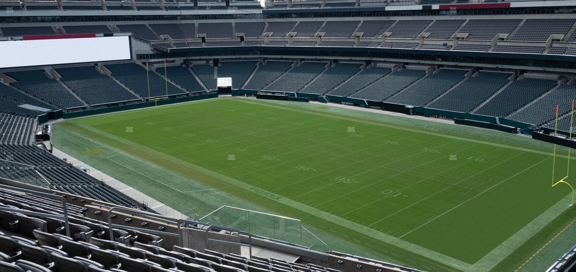 Lincoln Financial Field - Section Lower Suite 1 Seat View