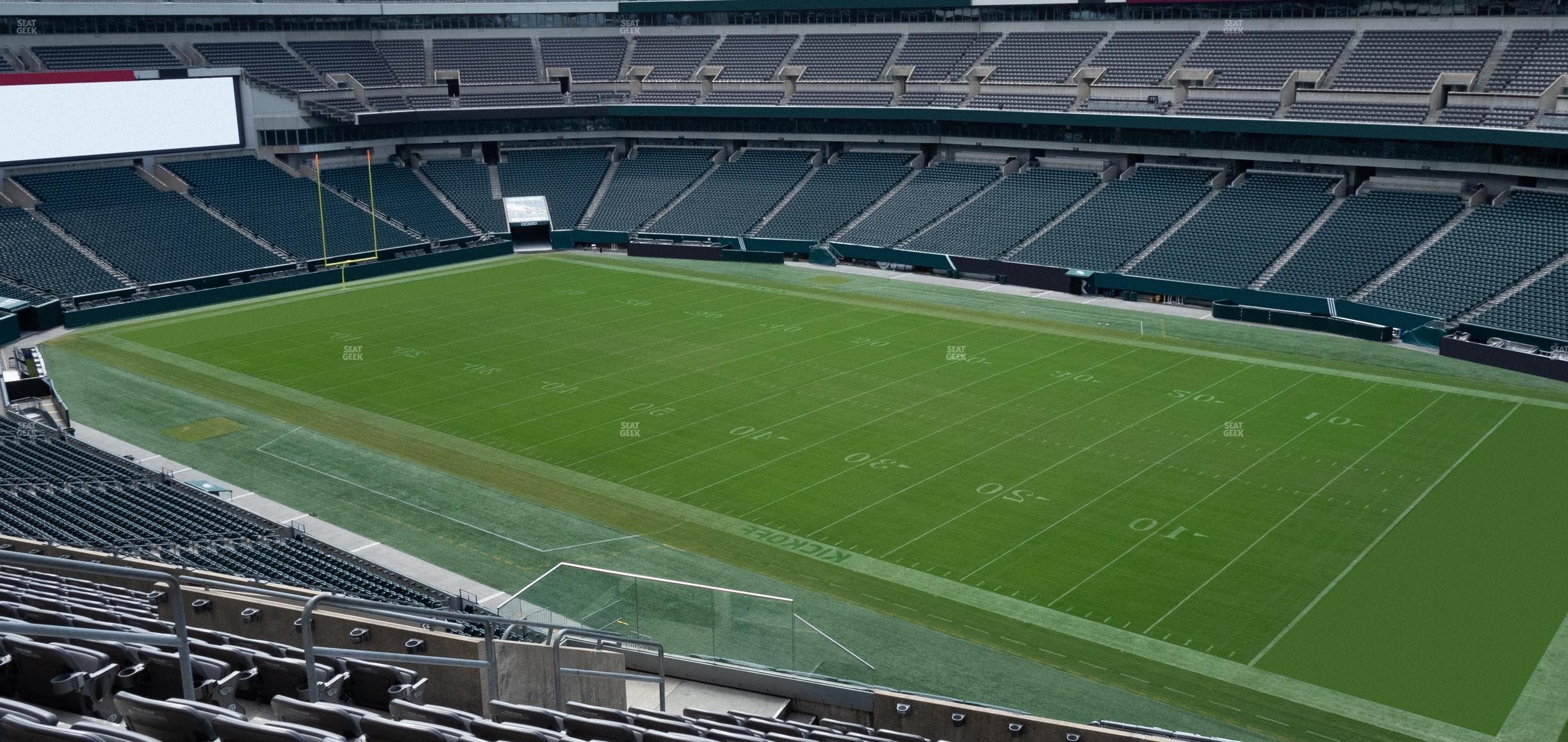 Lincoln Financial Field - Section Lower Suite 4 Seat View