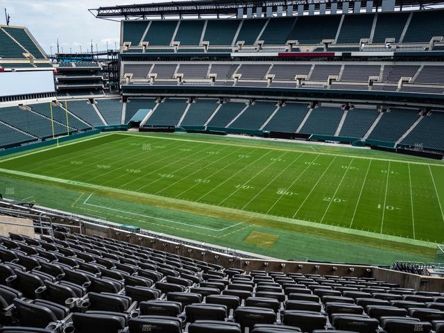 Lincoln Financial Field - Section Lower Suite 63 Seat View
