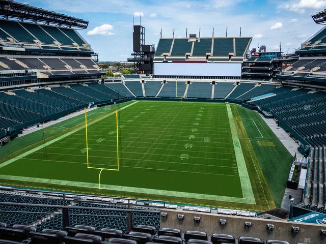 Lincoln Financial Field - Section M 12 Seat View
