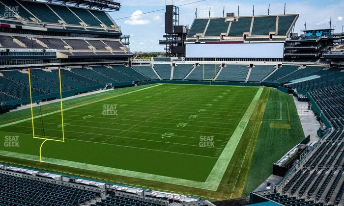 Lincoln Financial Field - Section M 14 Seat View