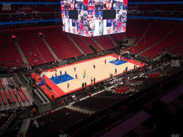 Little Caesars Arena - Section Mezzanine 32 Seat View Little Caesars Arena - Section Mezzanine 32 Seat View