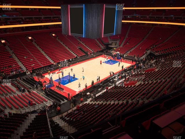 Little Caesars Arena - Section Mezzanine 33 Seat View Little Caesars Arena - Section Mezzanine 33 Seat View