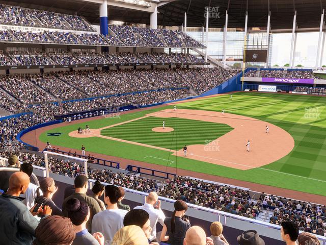 loanDepot park - Section 207 Seat View