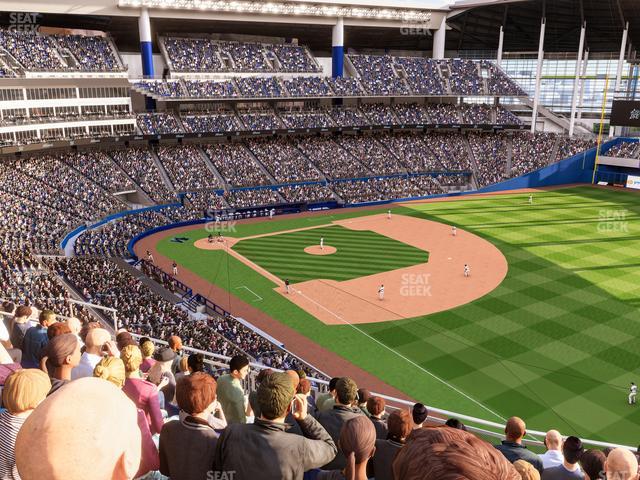 loanDepot park - Section 304 Seat View