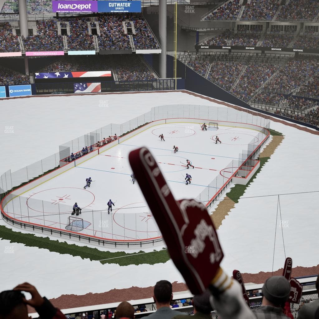 loanDepot park - Section 323 Seat View