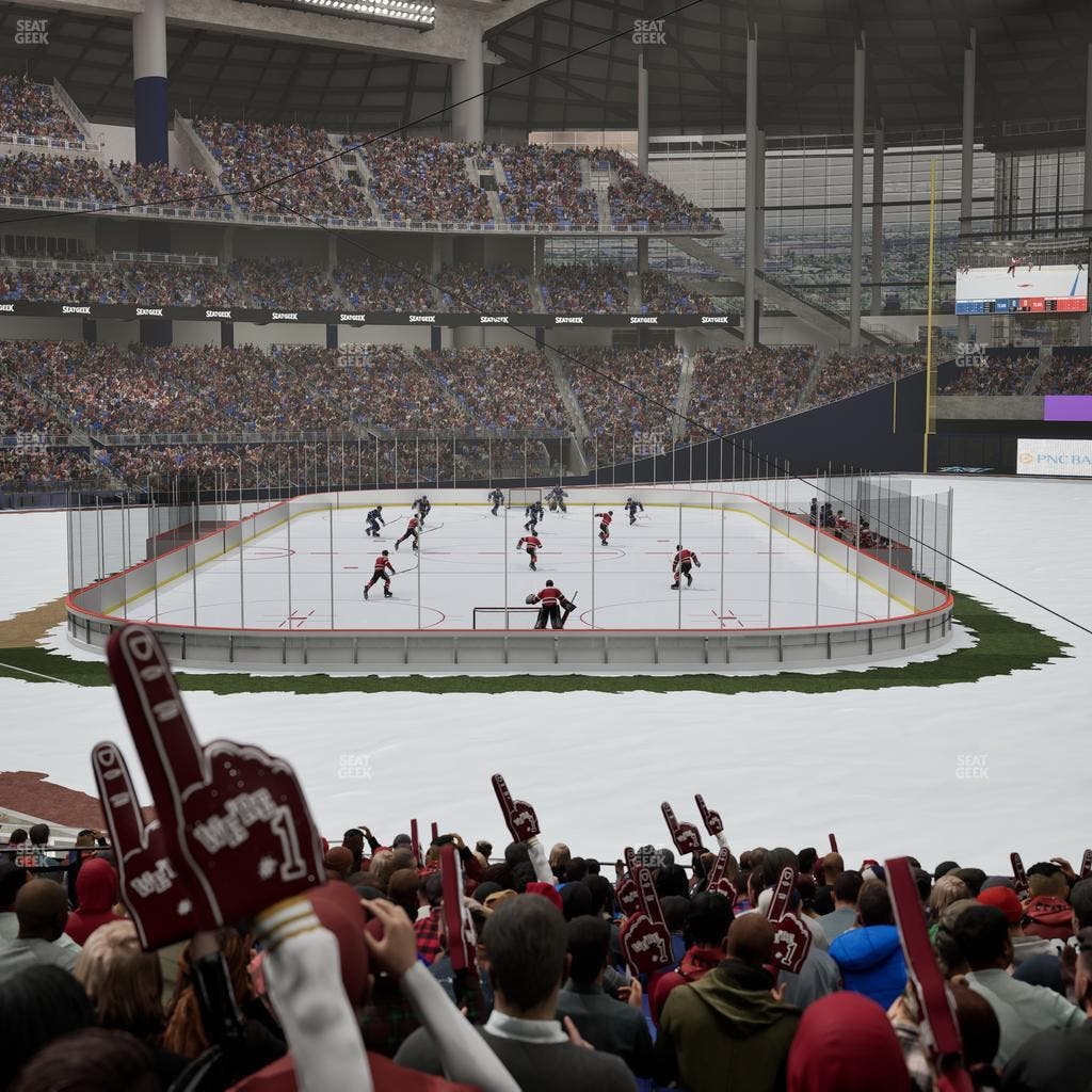 loanDepot park - Section Baseline Reserved 3 Seat View