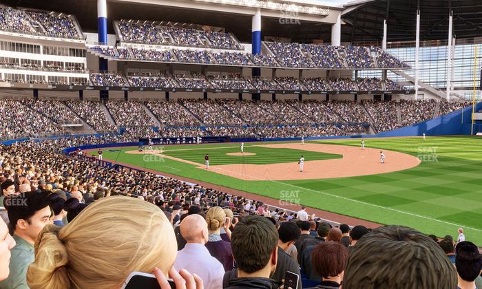 loanDepot park - Section Baseline Reserved Main 4 Seat View