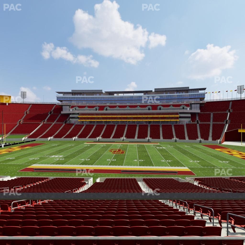 Los Angeles Memorial Coliseum - Section 121 B Seat View