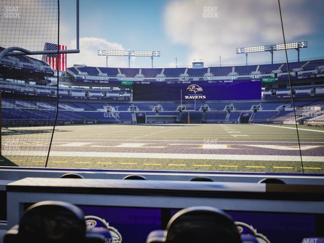 M&T Bank Stadium - Section Endzone Suite 4 Seat View