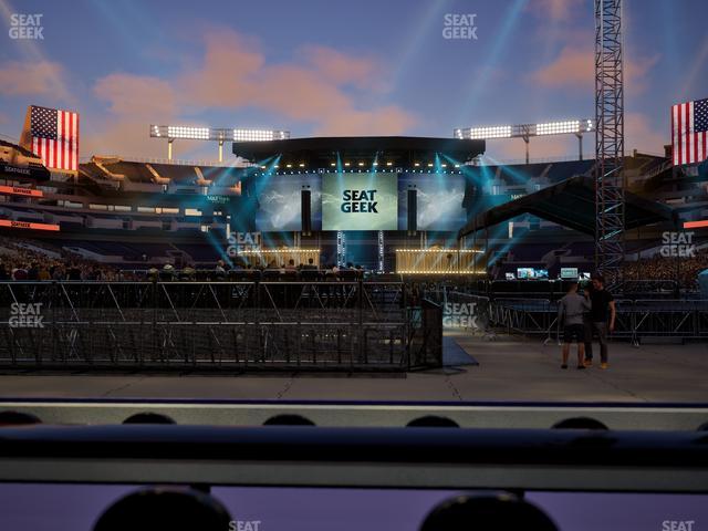 M&T Bank Stadium - Section Endzone Suite 5 Seat View M&T Bank Stadium - Section Endzone Suite 5 Seat View