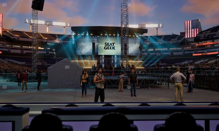 M&T Bank Stadium - Section Endzone Suite 9 Seat View