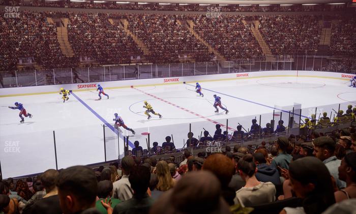 Madison Square Garden - Section 106 D Seat View