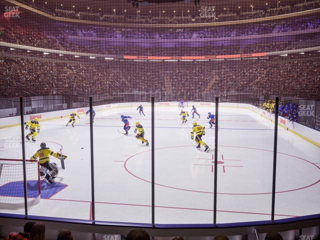 Madison Square Garden - Section 3 D Seat View