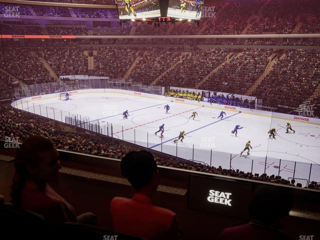 Madison Square Garden - Section Lexus Level Suite 20 Seat View