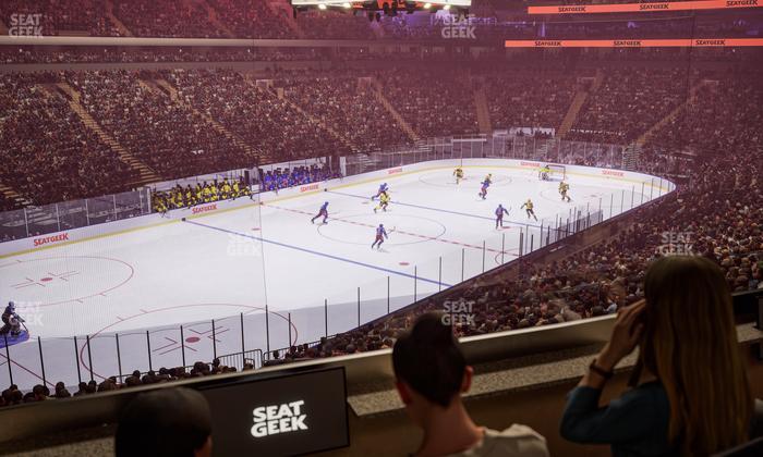 Madison Square Garden - Section Lexus Level Suite 4 Seat View