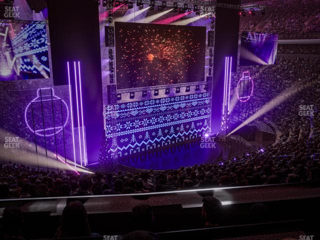 Madison Square Garden - Section Madison Club 59 Seat View Madison Square Garden - Section Madison Club 59 Seat View