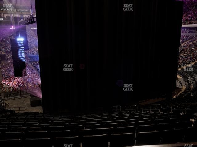 Madison Square Garden - Section Madison Club 60 Seat View