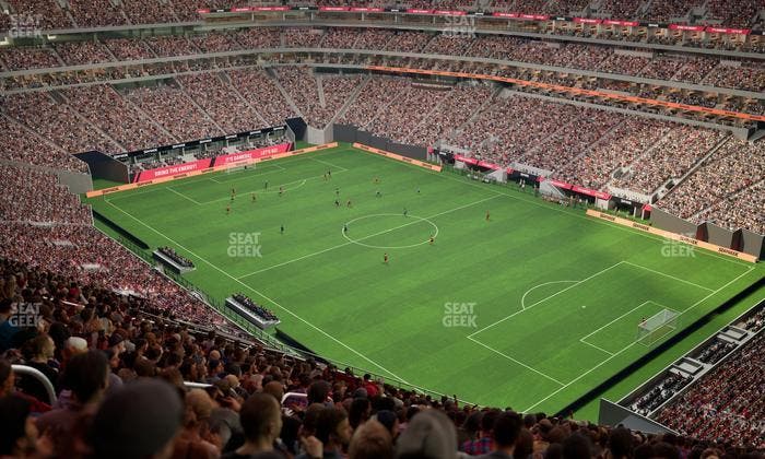 Mercedes-Benz Stadium - Section 304 Seat View