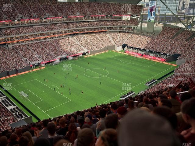 Mercedes-Benz Stadium - Section 318 Seat View