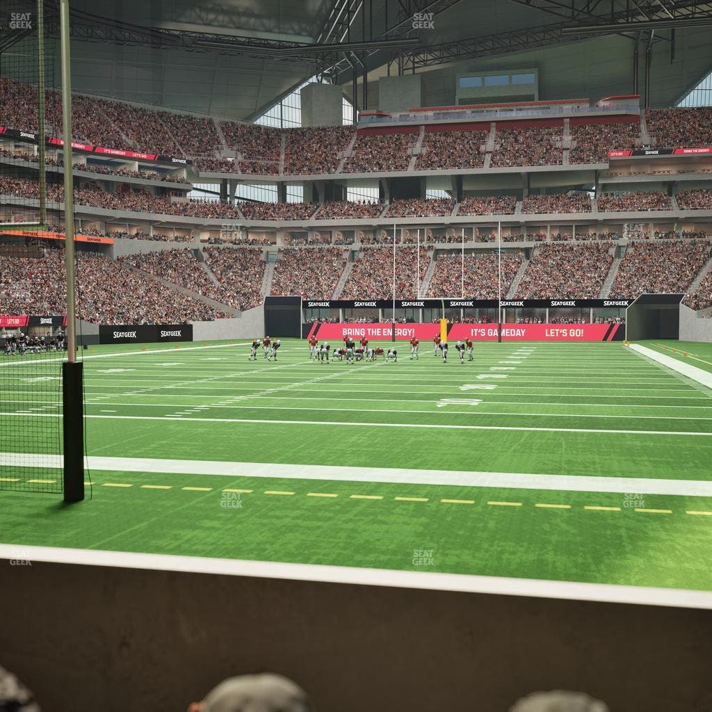 Mercedes-Benz Stadium - Section East Field Suite 2 Seat View