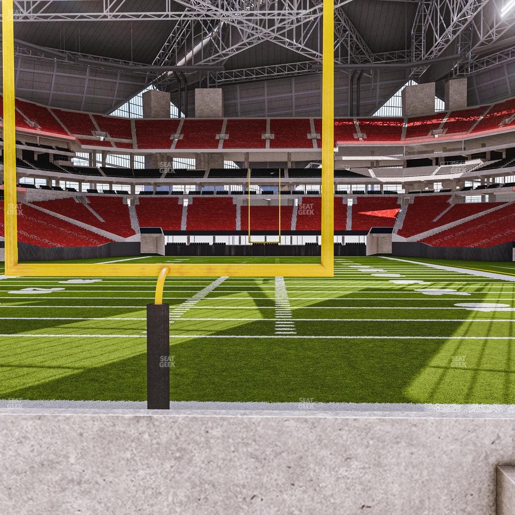Mercedes-Benz Stadium - Section East Field Suite 4 Seat View