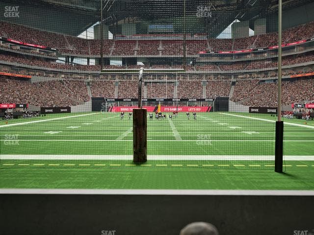 Mercedes-Benz Stadium - Section East Field Suite 4 Seat View