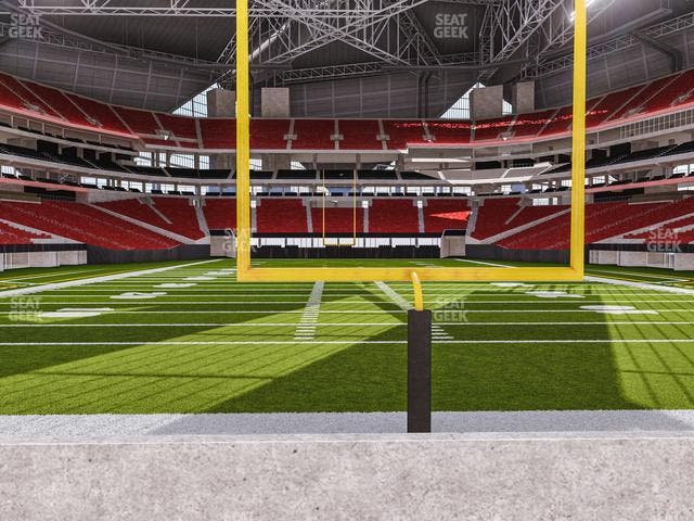 Mercedes-Benz Stadium - Section East Field Suite 5 Seat View